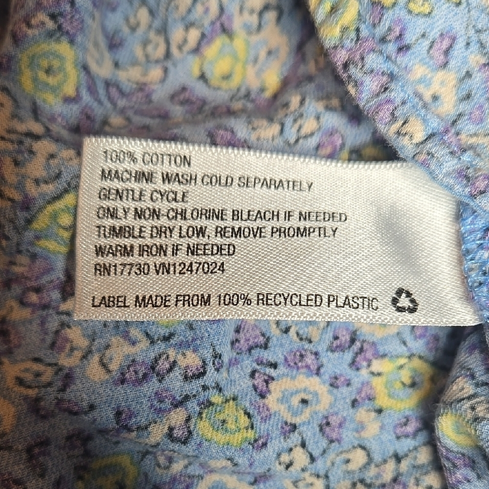Universal Threads Dress With Pockets - Picture 5 of 8